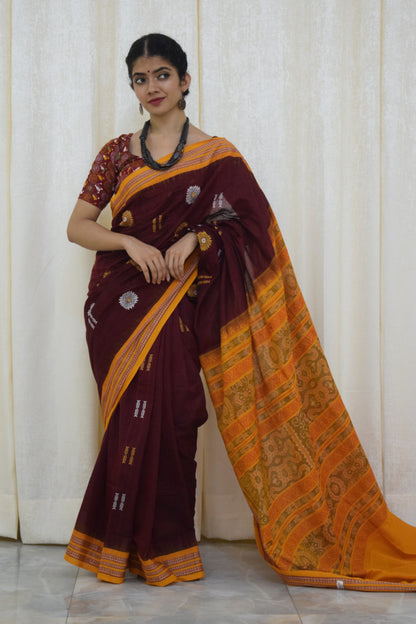 Aarohi: Maroon-brown Padam Bomkai cotton saree