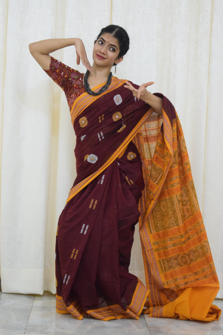 Aarohi: Maroon-brown Padam Bomkai cotton saree