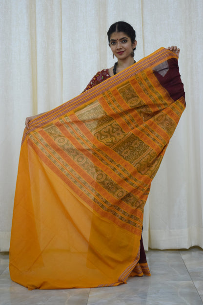 Aarohi: Maroon-brown Padam Bomkai cotton saree