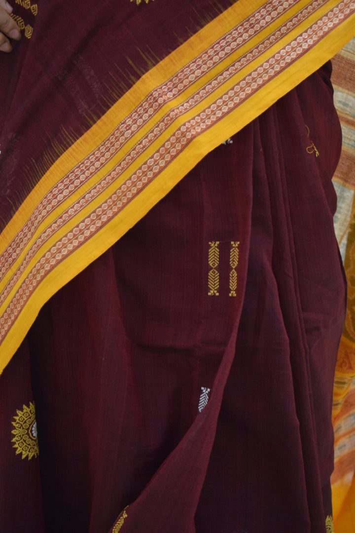 Aarohi: Maroon-brown Padam Bomkai cotton saree