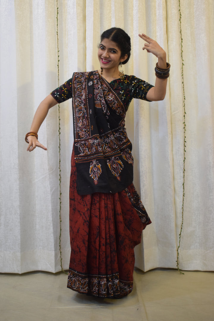 Lohini: Red & Black Cotton Batik  Saree