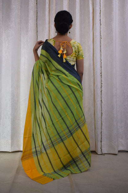 Hrutvi: Pistachio Green Dhaniakhali Cotton Saree