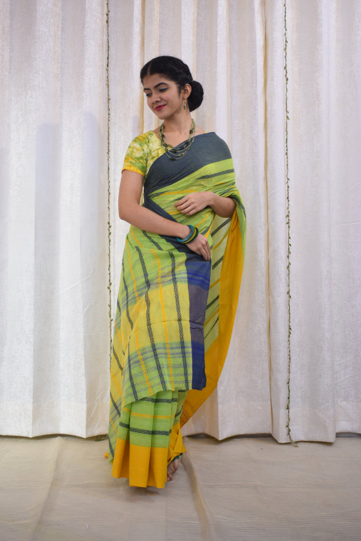 Hrutvi: Pistachio Green Dhaniakhali Cotton Saree