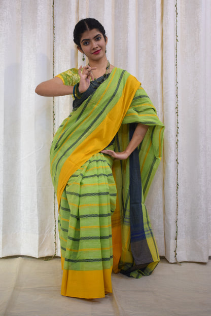 Hrutvi: Pistachio Green Dhaniakhali Cotton Saree