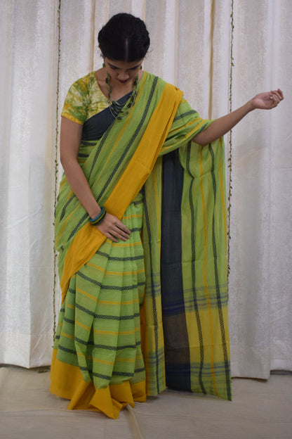 Hrutvi: Pistachio Green Dhaniakhali Cotton Saree