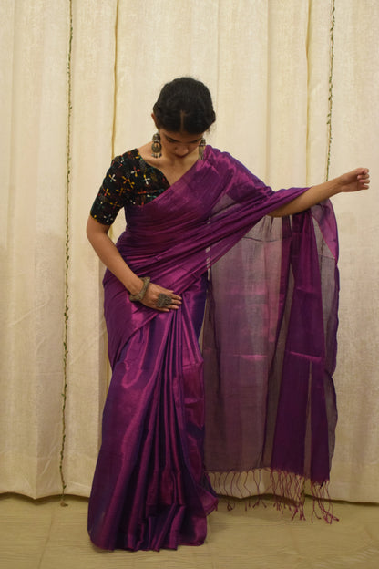 Tilottama- Magenta Mul-Zari Tissue Saree