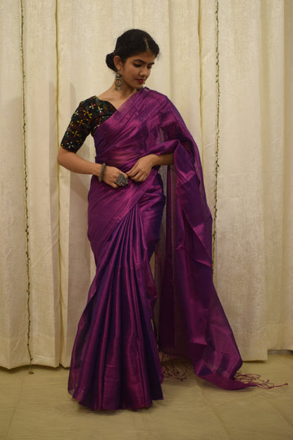 Tilottama- Magenta Mul-Zari Tissue Saree