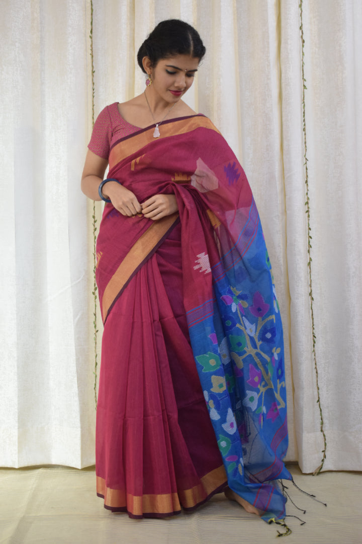 Narayani: Magenta & Blue Cotton-Silk Jamdani Saree