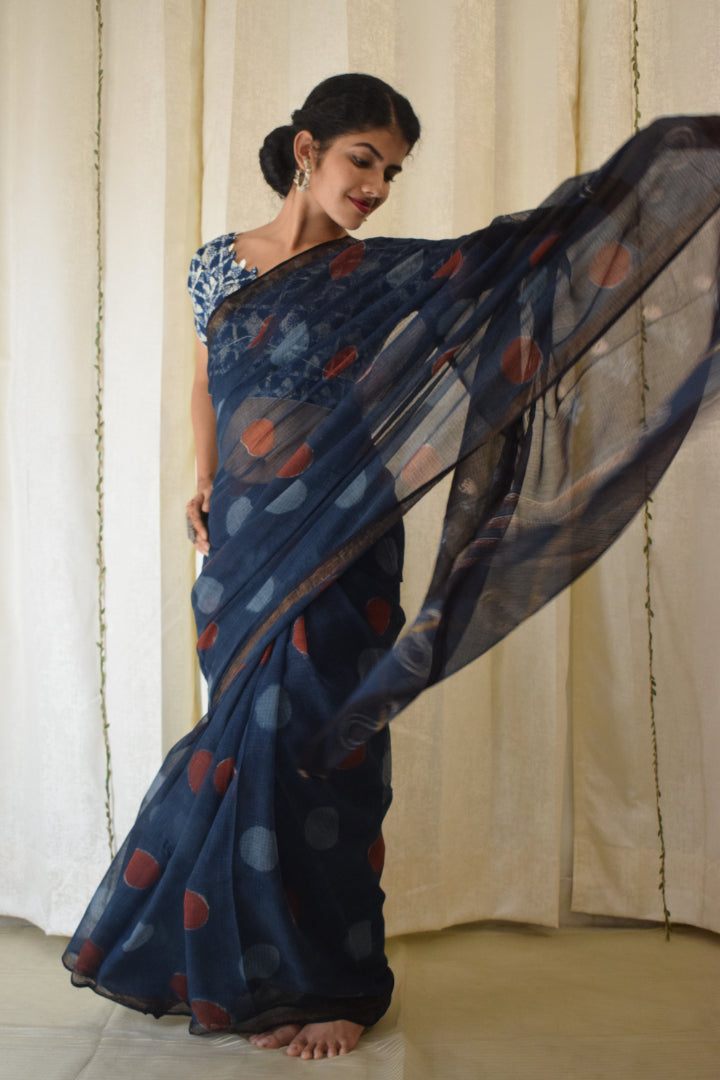 Erā: Indigo Kota Doria Saree