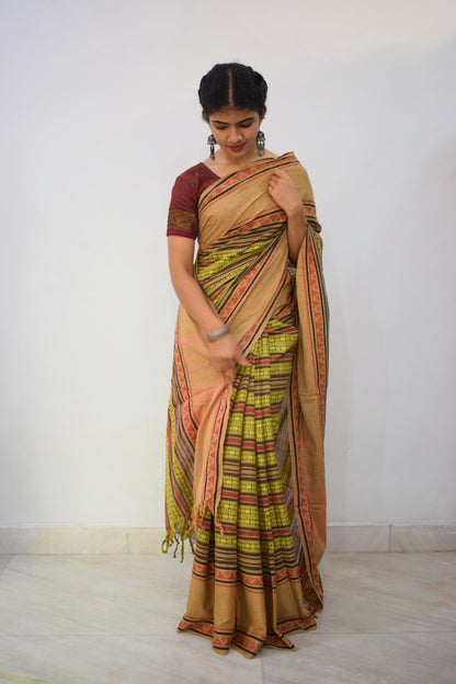 Āshirya- Green & Red Dhaniakhali Cotton Saree