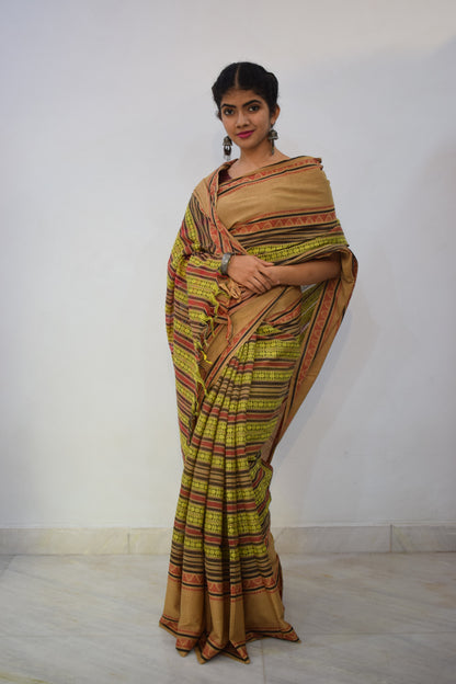 Āshirya- Green & Red Dhaniakhali Cotton Saree