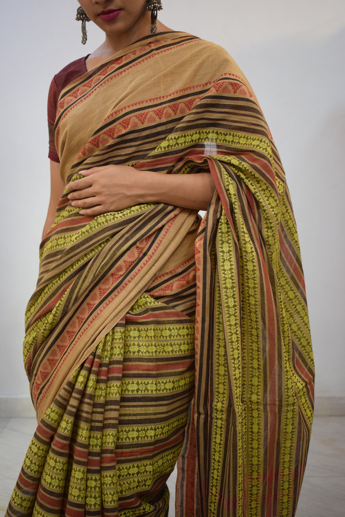 Āshirya- Green & Red Dhaniakhali Cotton Saree