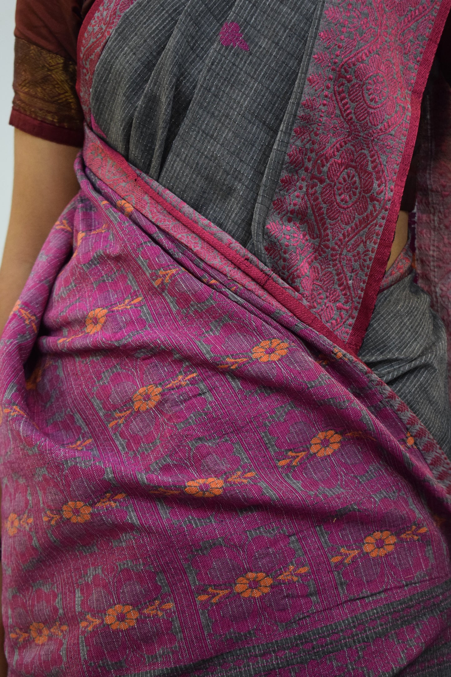 Deveshi- Grey & Pink Khadi Kota Cotton Jamdani Saree