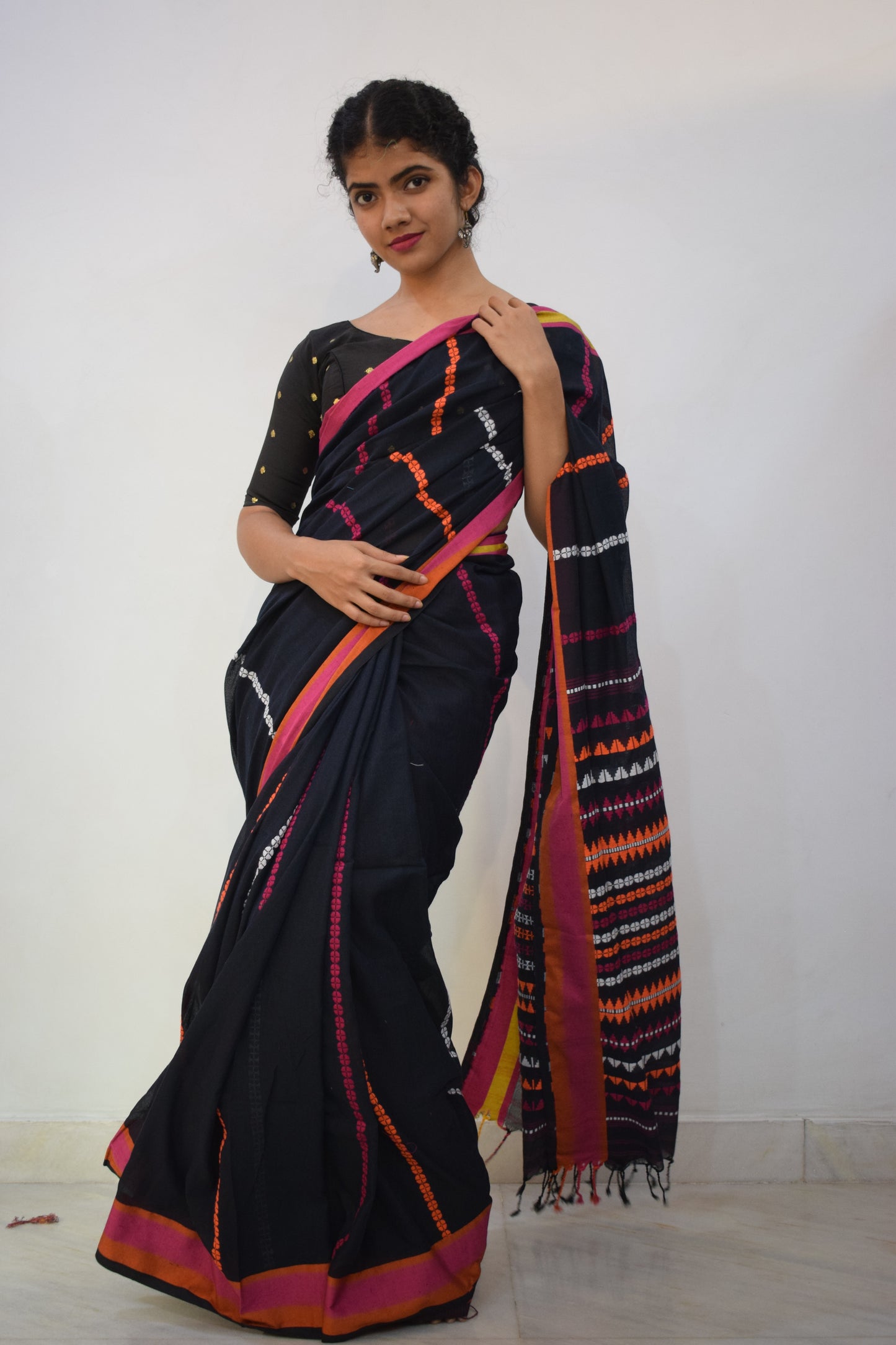 Krishnāh: Black Begumpuri Cotton Saree