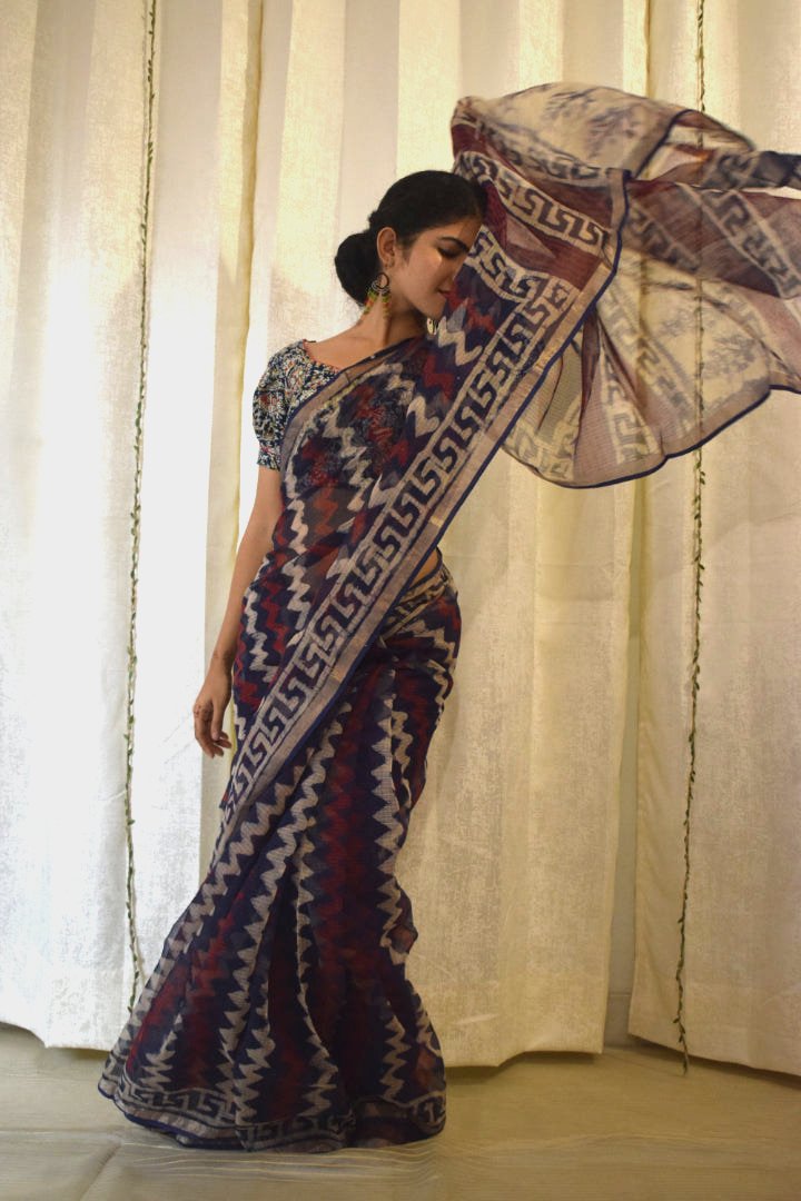 Viyā: Maroon & Indigo Kota Doria Saree