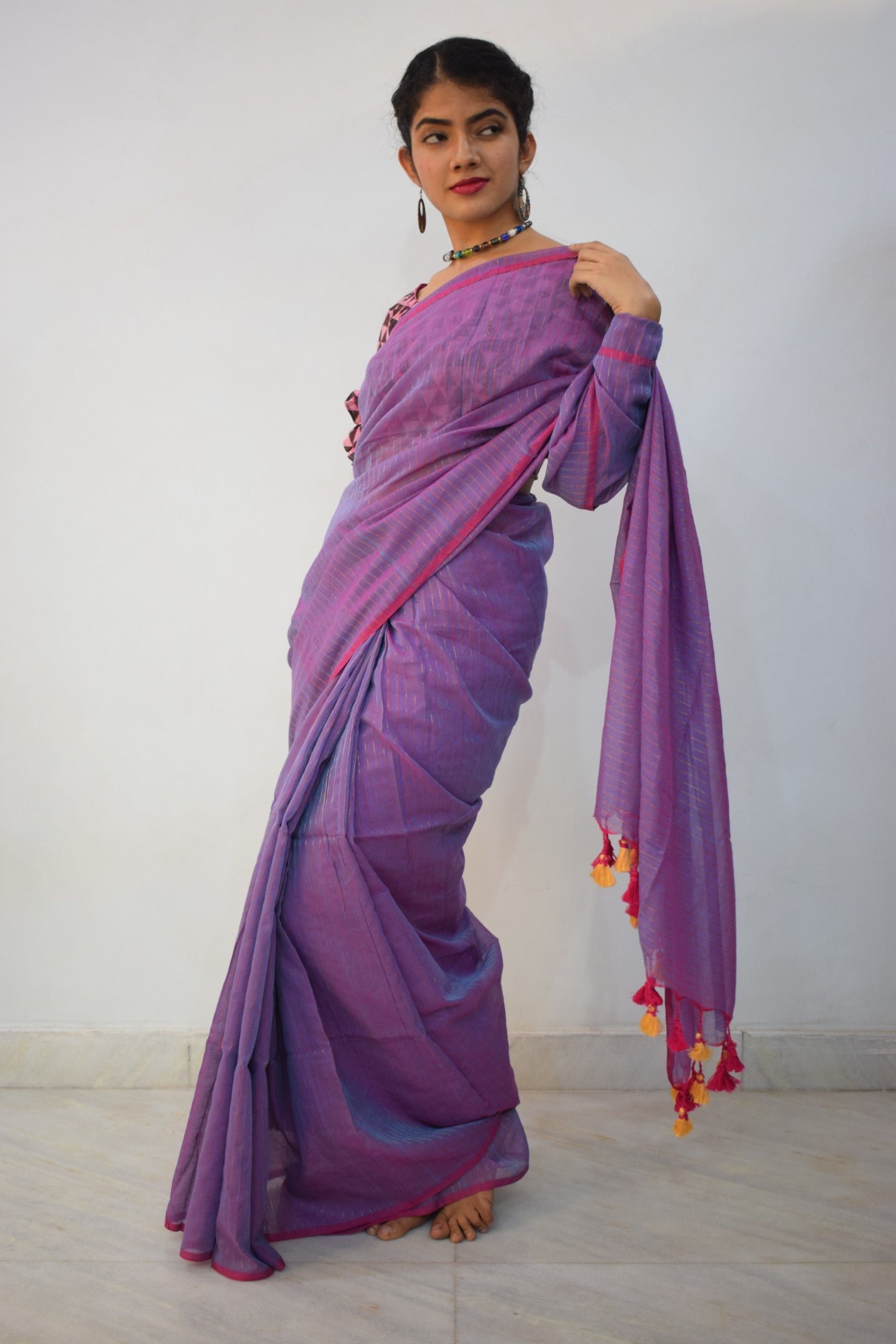 Niranjana- Lavender Mulmul-Zari Stripes Saree