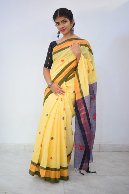 Tānisi- Yellow Khadi Cotton Jamdani Saree