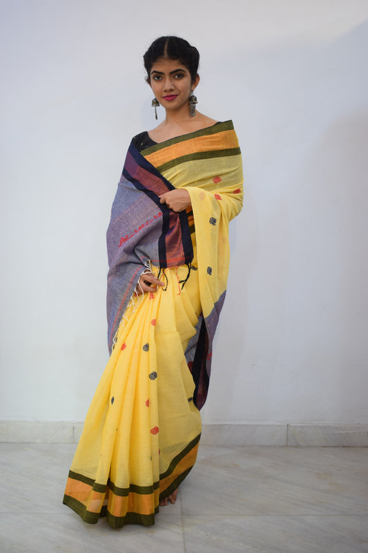 Tānisi- Yellow Khadi Cotton Jamdani Saree