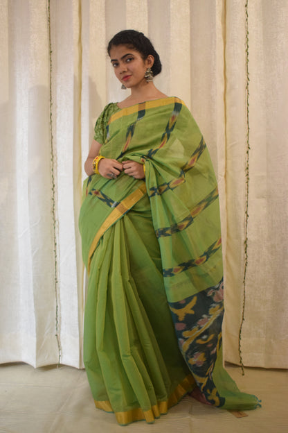 Sātviki- Green Cotton-Silk Pochampally Ikat Saree