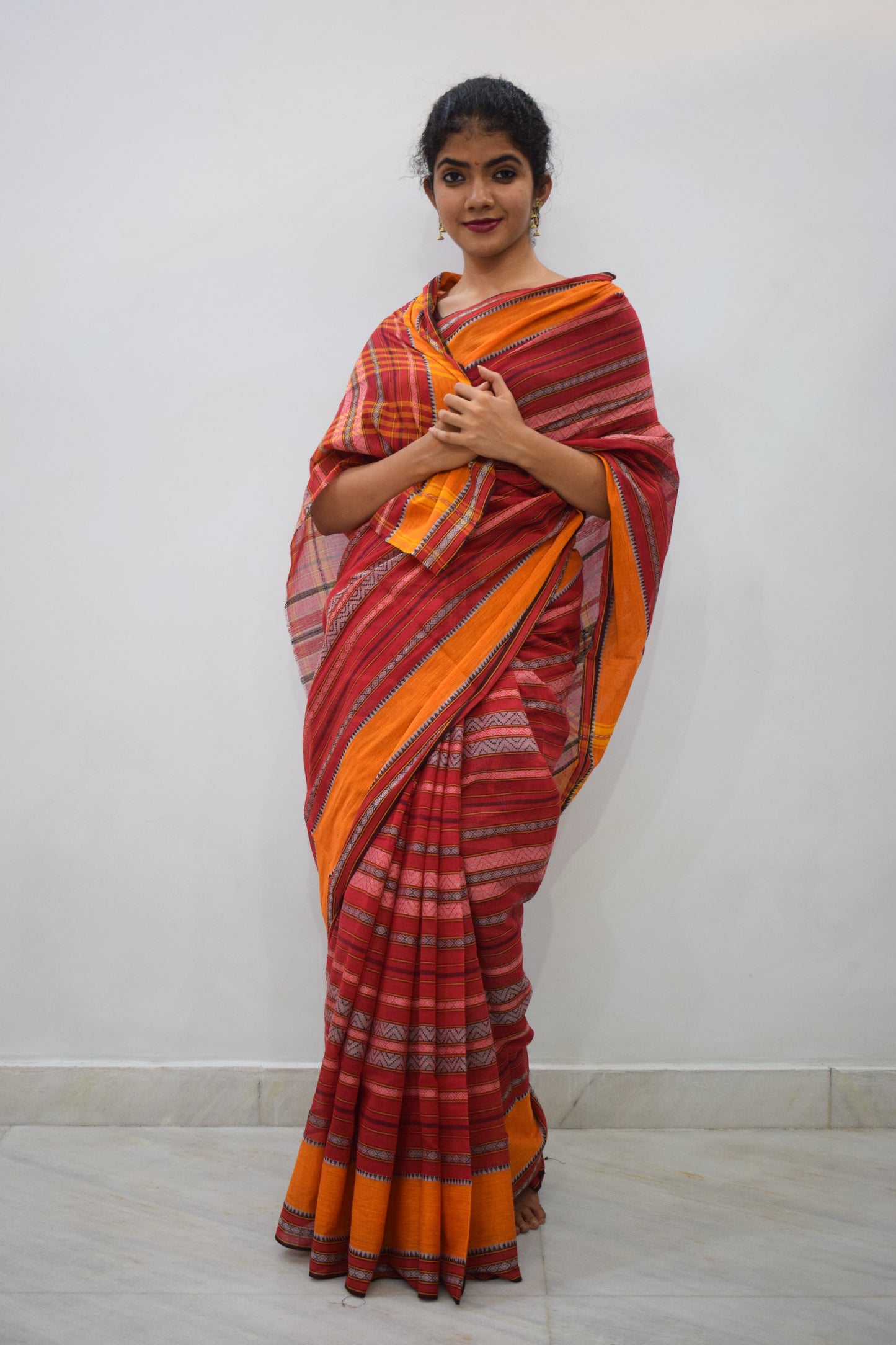 Dhananyā- Red & Yellow Dhaniakhali Cotton Saree