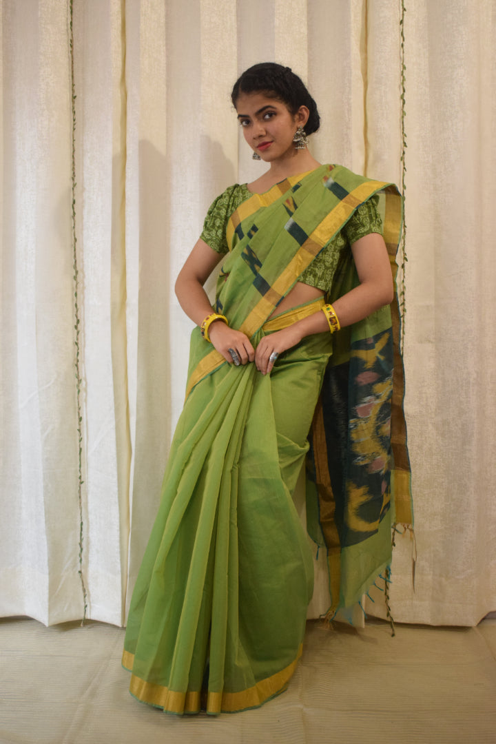 Sātviki- Green Cotton-Silk Pochampally Ikat Saree