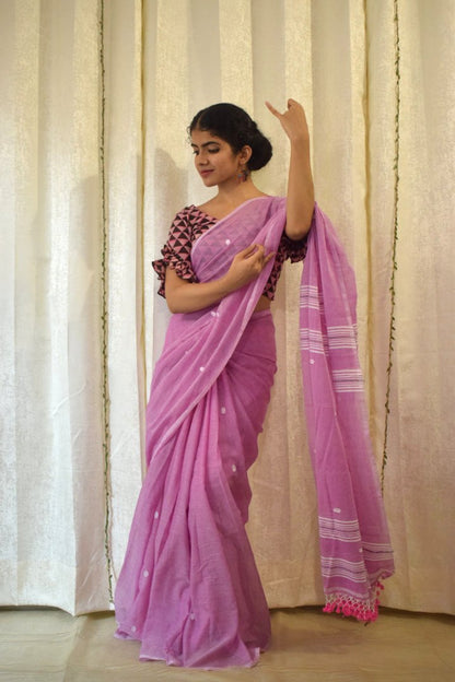 Antarā: Mauve Mulmul Buti Saree