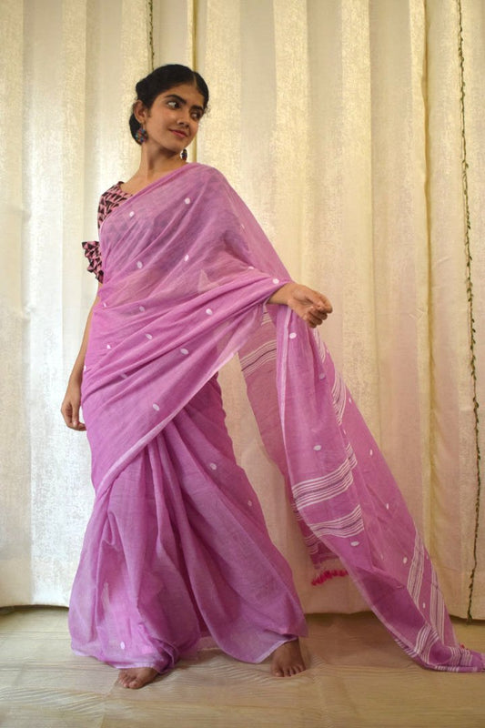 Antarā: Mauve Mulmul Buti Saree