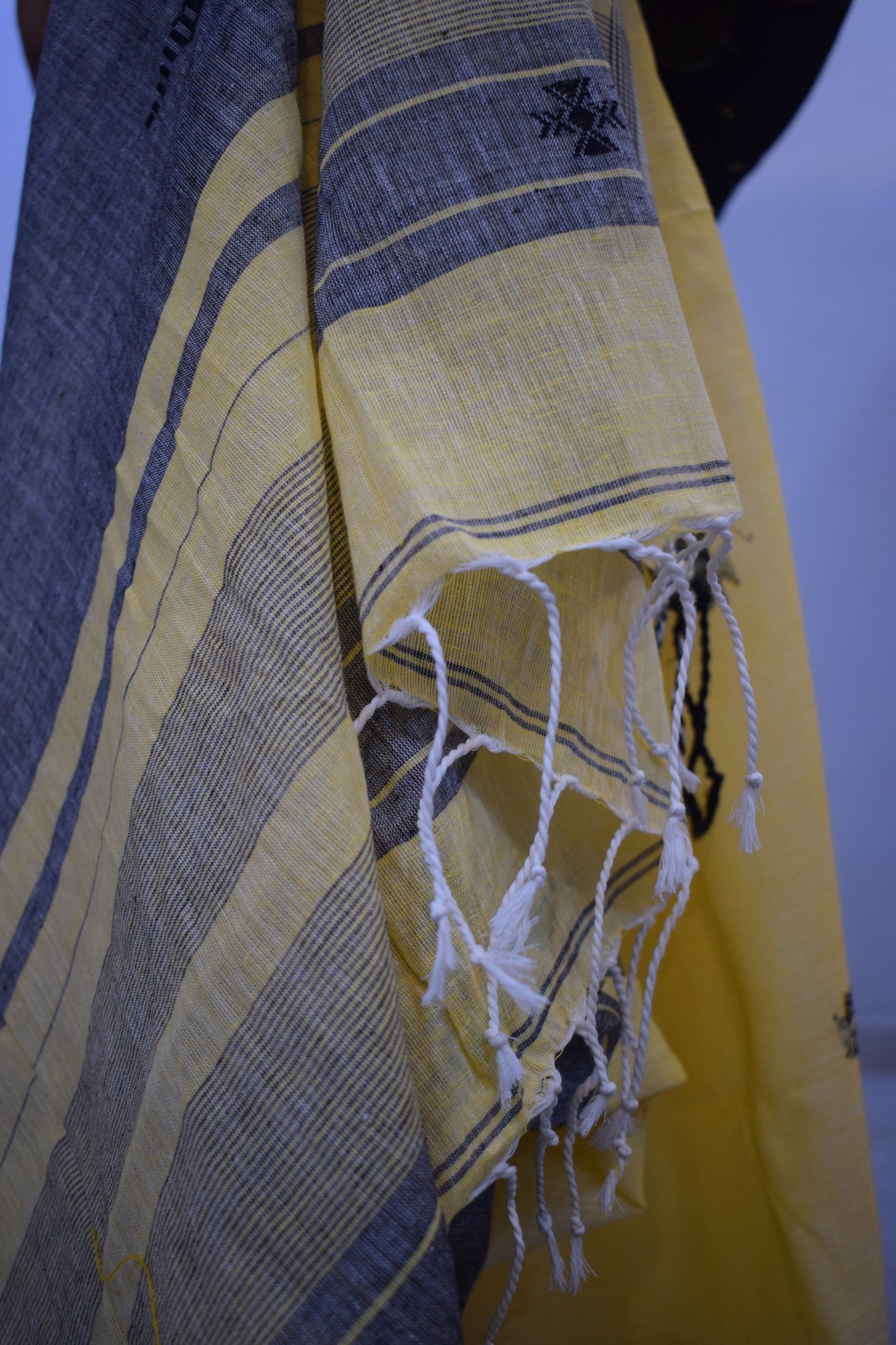 Kimāyā- Yellow Khadi Jamdani Saree