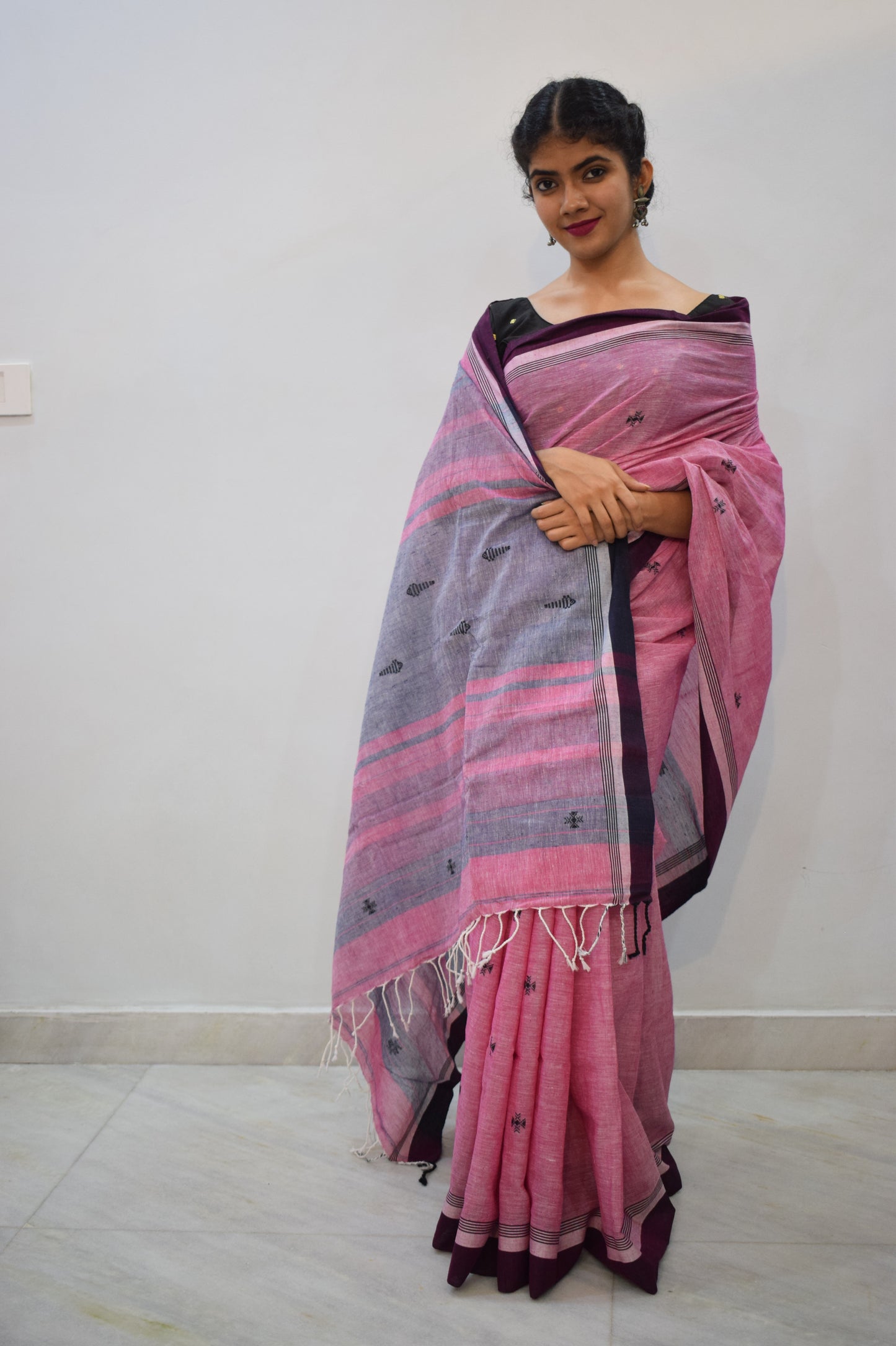 Ameya: Pink Khadi Cotton Jamdani Saree