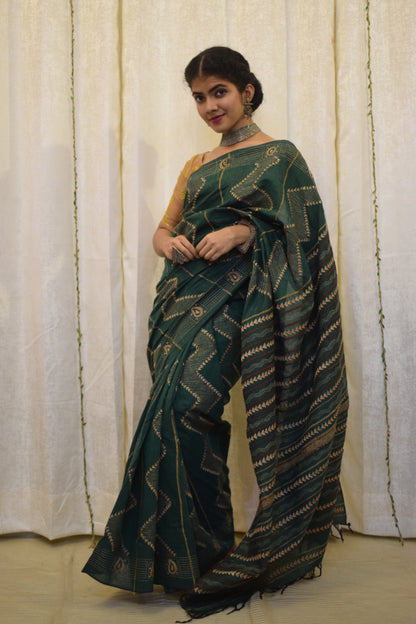 Bhuvi: Forest Green Khadi Cotton Kantha Saree