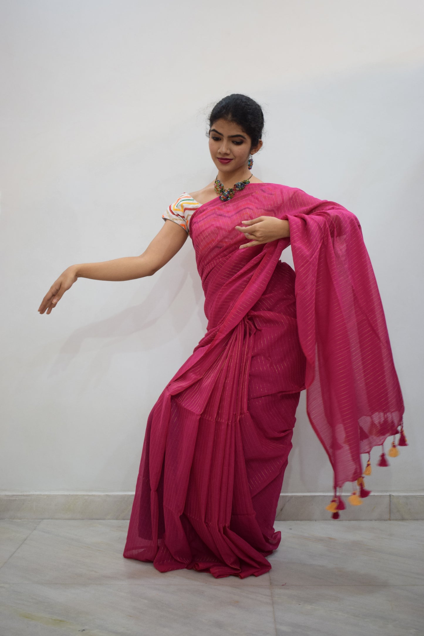 Vallāri- Fuchsia Pink Mulmul-Zari Stripes Saree