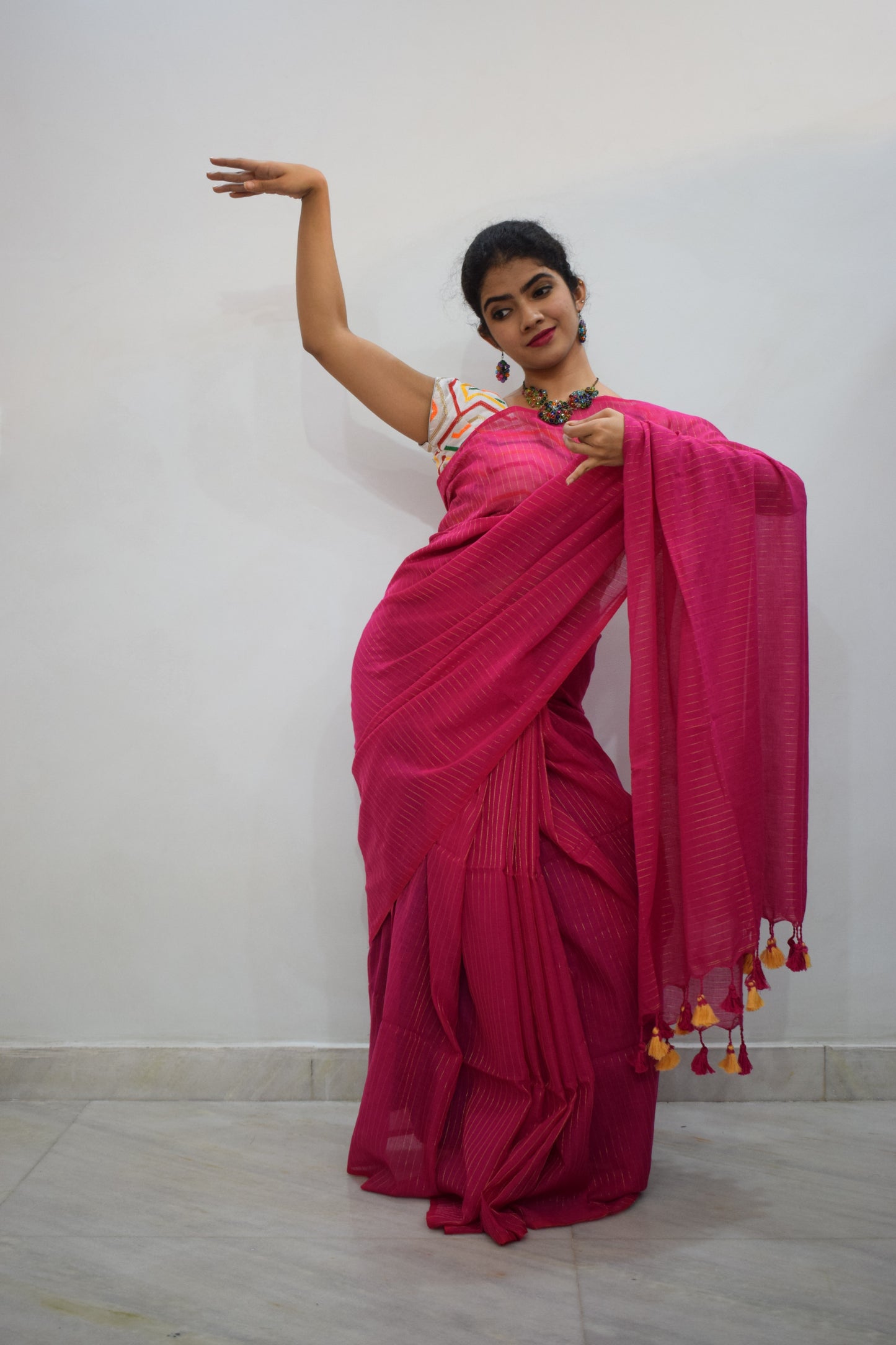 Vallāri- Fuchsia Pink Mulmul-Zari Stripes Saree