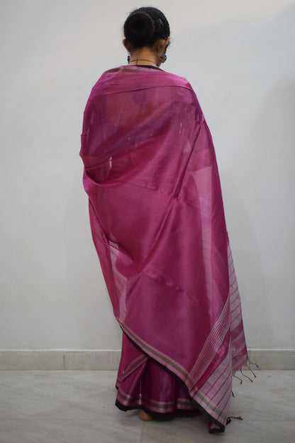 Rājāsi-  Pink Mulmul-Zari Saree