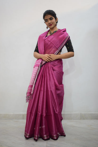 Rājāsi-  Pink Mulmul-Zari Saree