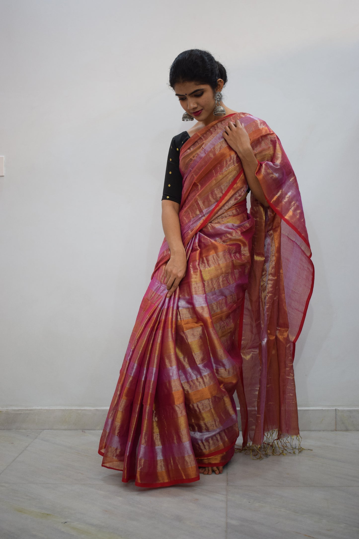 Arunimā- Copper & Pink Mul-Zari Tissue Saree