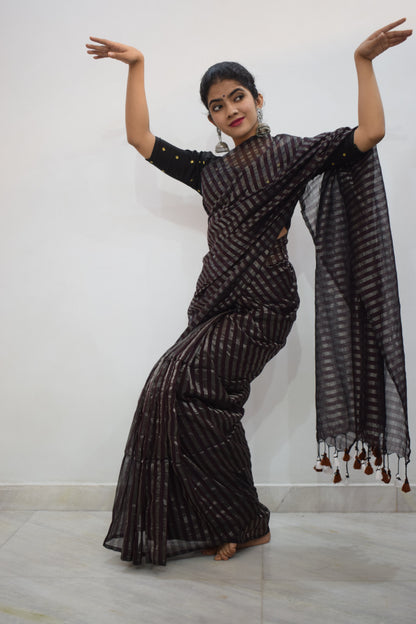 Rudrāpriyā: Dark Wine Cotton-Zari Stripes Saree