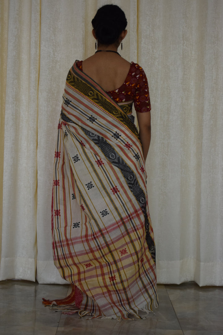 Rohini: Off-white & red Dhaniakhali cotton saree