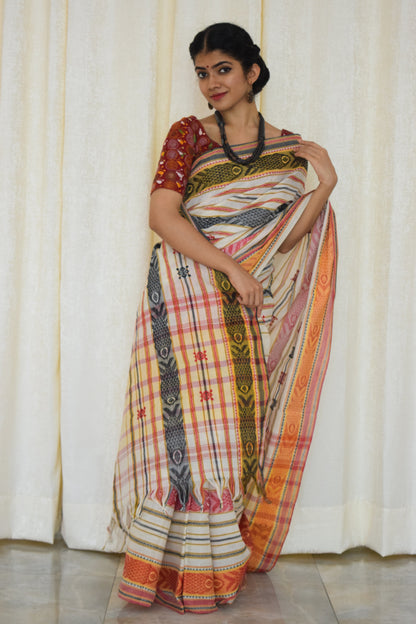 Rohini: Off-white & red Dhaniakhali cotton saree