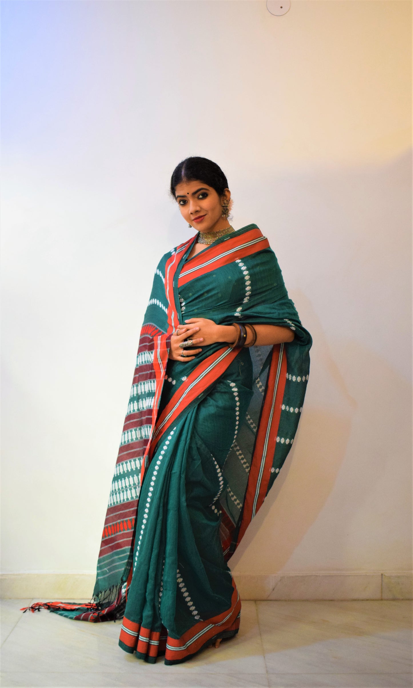 Ādarshini - Green Begumpuri Cotton Saree