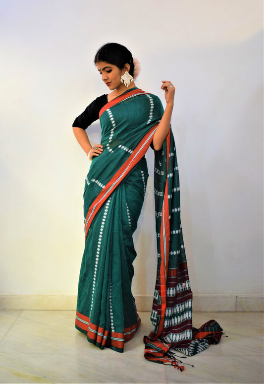 Ādarshini - Green Begumpuri Cotton Saree